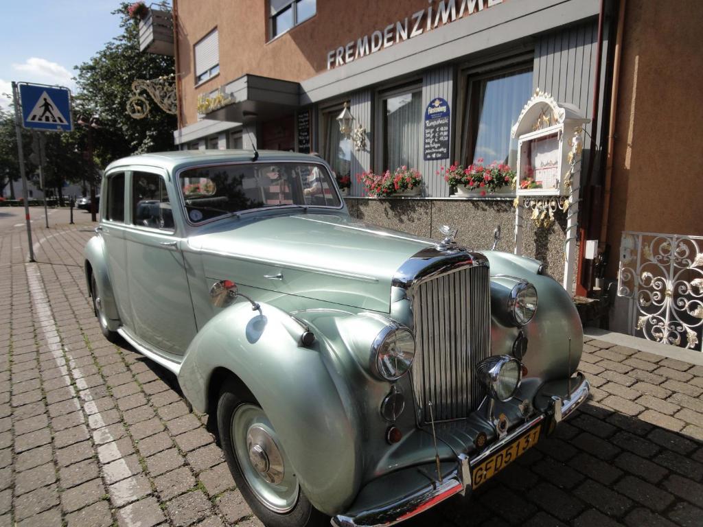 Gasthaus Hirsch Hotel Baden-Baden Buitenkant foto
